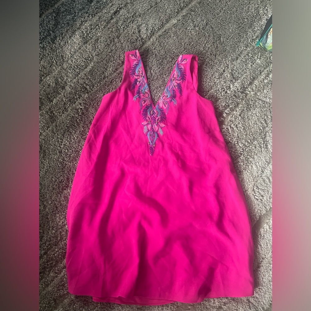 Pink loose fitting Lilly dress size XS